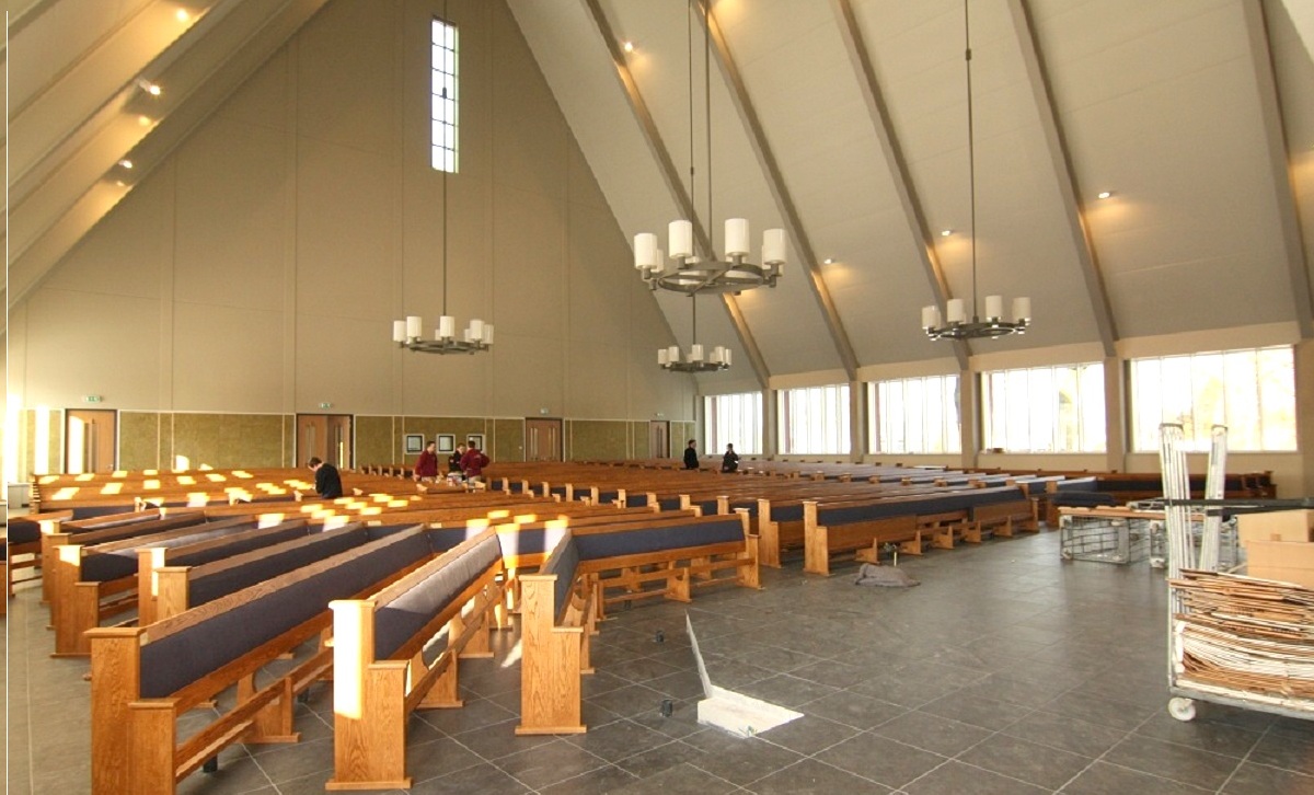 Nieuwbouw Gereformeerde gemeente kerk te Ede - Foto 1